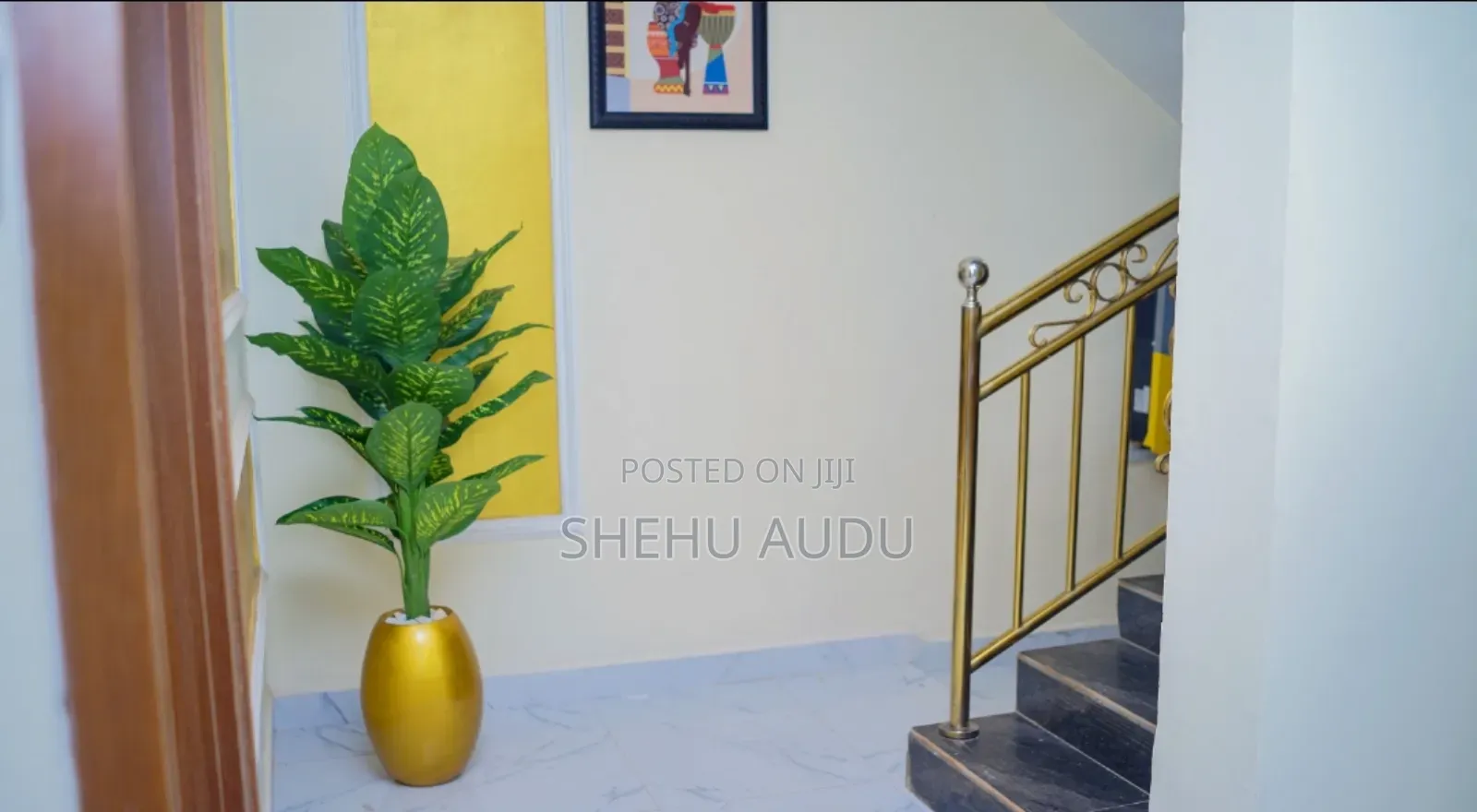 A Luxury Service Apartment