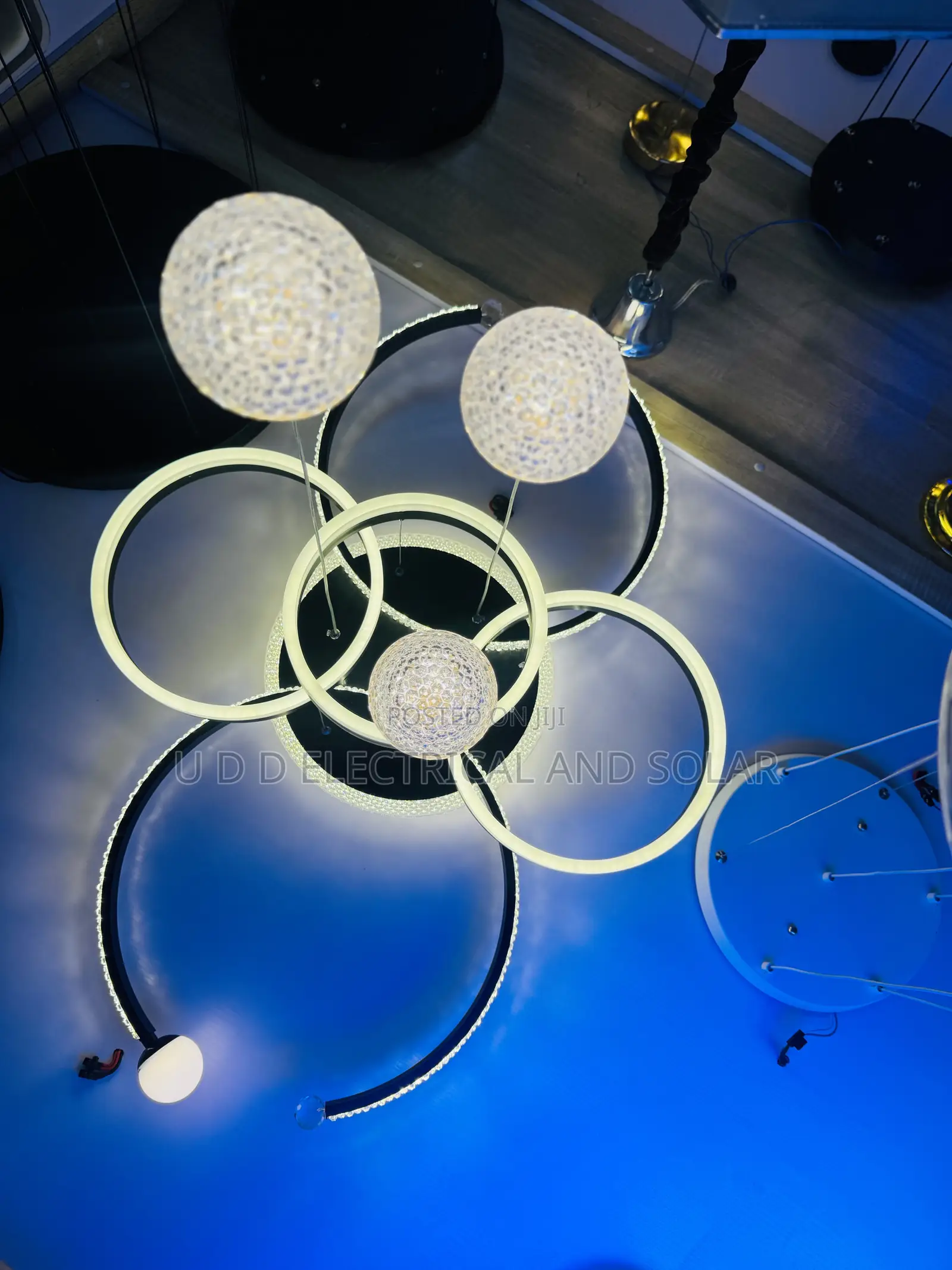 Modem LED Ceiling Fitting 3color Light Dubai Product
