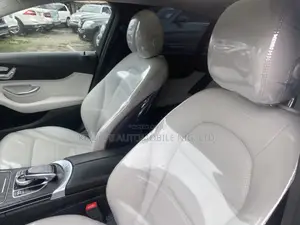 Mercedes-Benz C300 2015 Silver