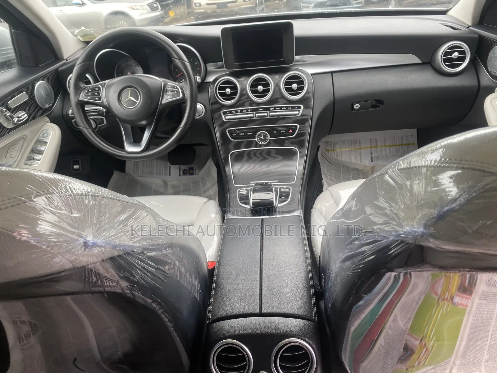 Mercedes-Benz C300 2015 Silver