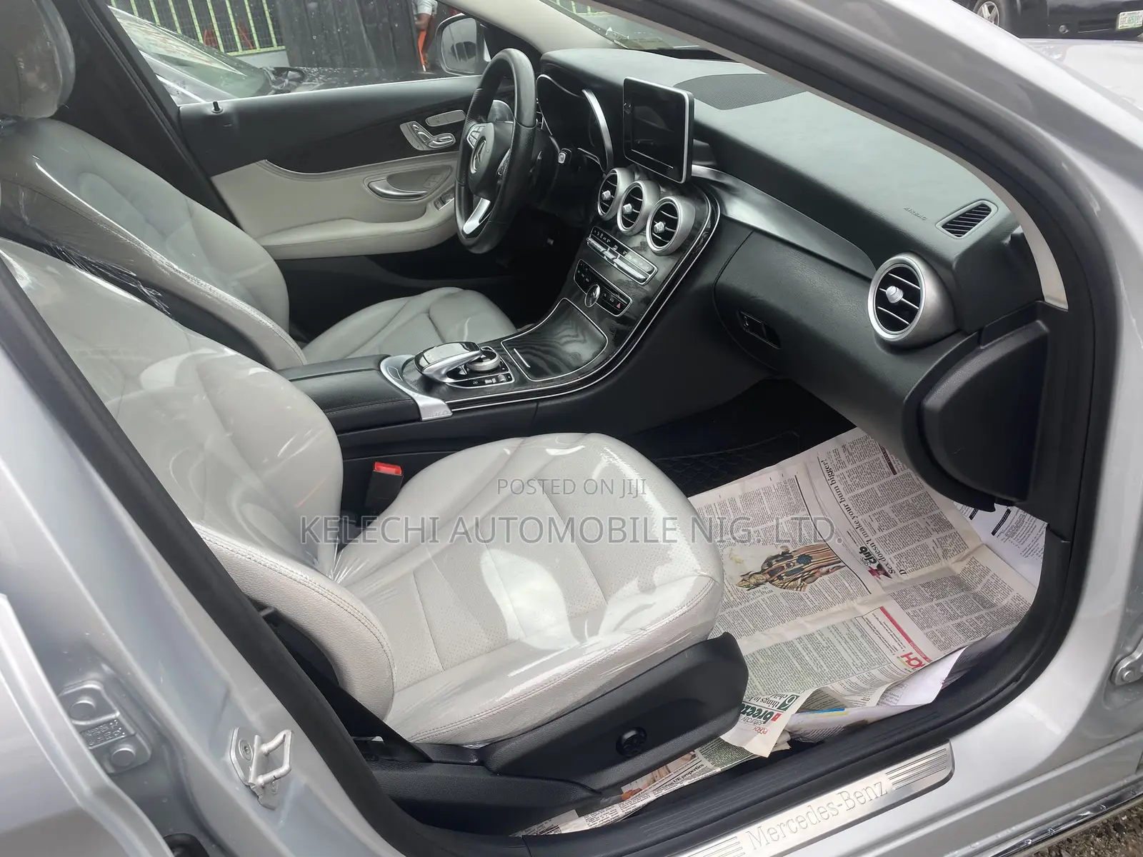 Mercedes-Benz C300 2015 Silver