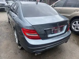 Mercedes-Benz C300 2012 Gray