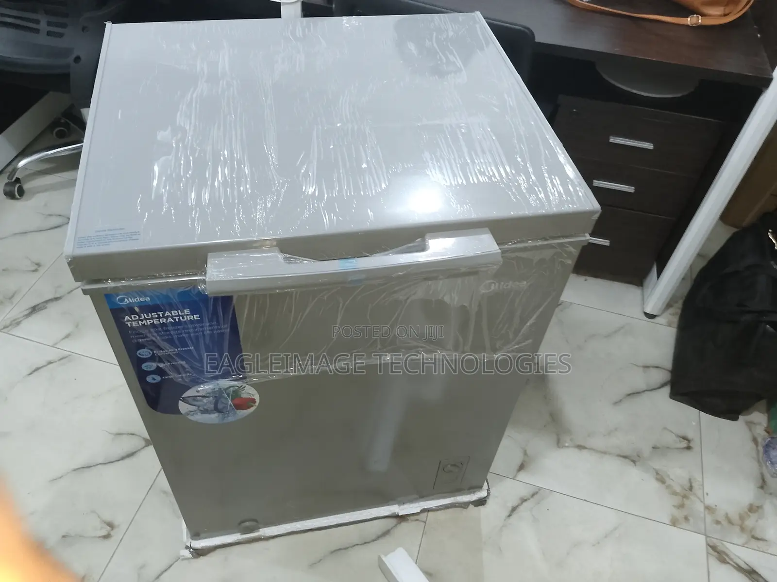 Premium Midea Chest Freezer 150L(Hs 186cn)