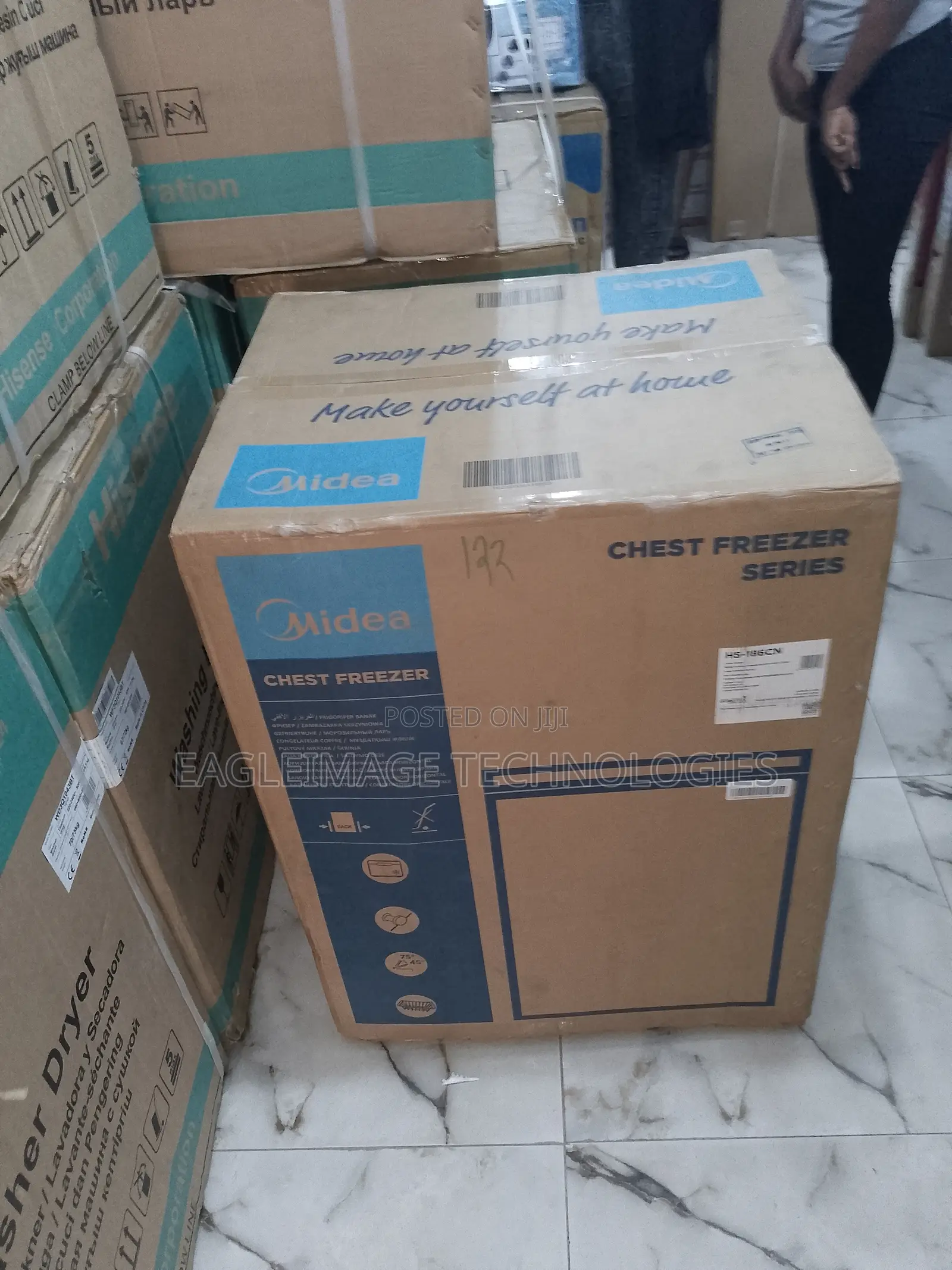 Freezer Frame(Hs 186cn) Midea Freezer 150L