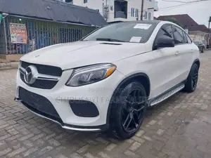 Mercedes-Benz GLE-Class AMG GLE 43 4MATIC 2017 White