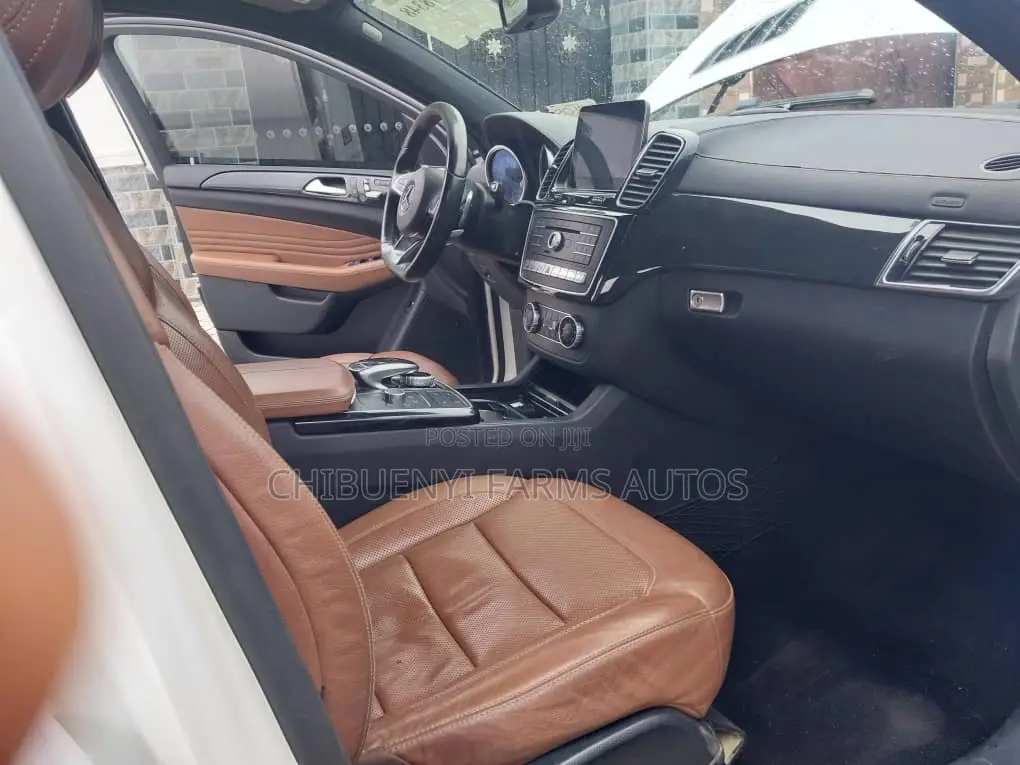 Mercedes-Benz GLE-Class AMG GLE 43 4MATIC 2017 White