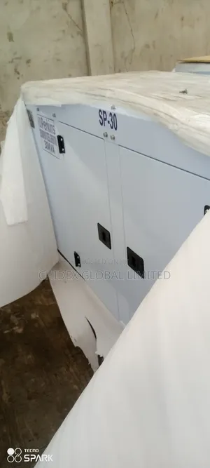 30kva Perkins Soundproof Diesel Generator 100% Copper Coil
