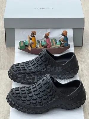 Original Balenciaga Defender Extreme Tire Tread Clogs