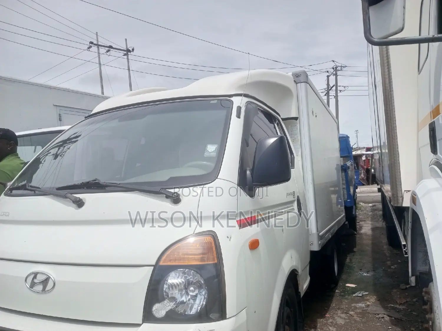 Kia Granbird 2015 White