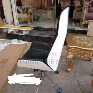 Executive Office Chair