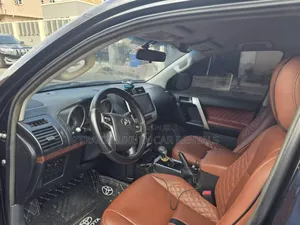 Prado 2023, Lexus Gx460 for Rent - Lagos
