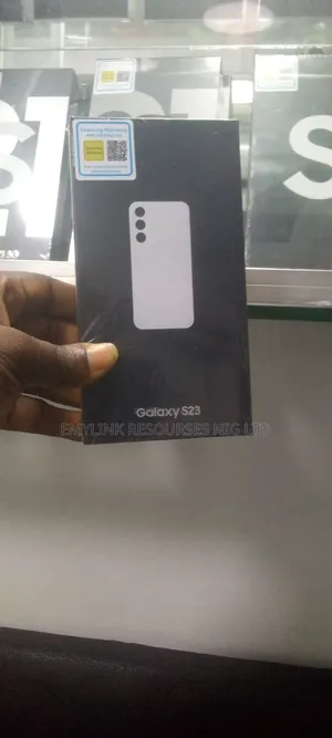 New Samsung Galaxy S23 128 GB White