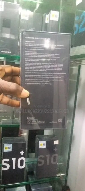 New Samsung Galaxy S20 Ultra 256 GB Black