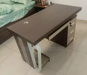 Yf Office Desk With Drawers 4ft Table