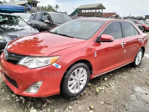 Toyota Camry 2014 Red