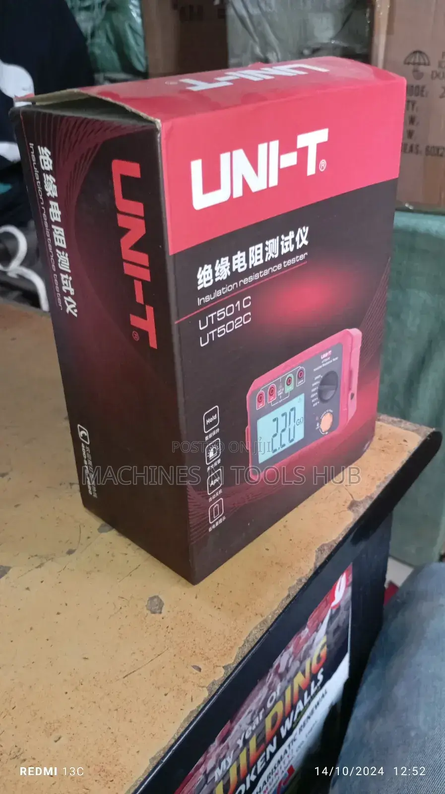 UT502C Insulation Resistance Tester