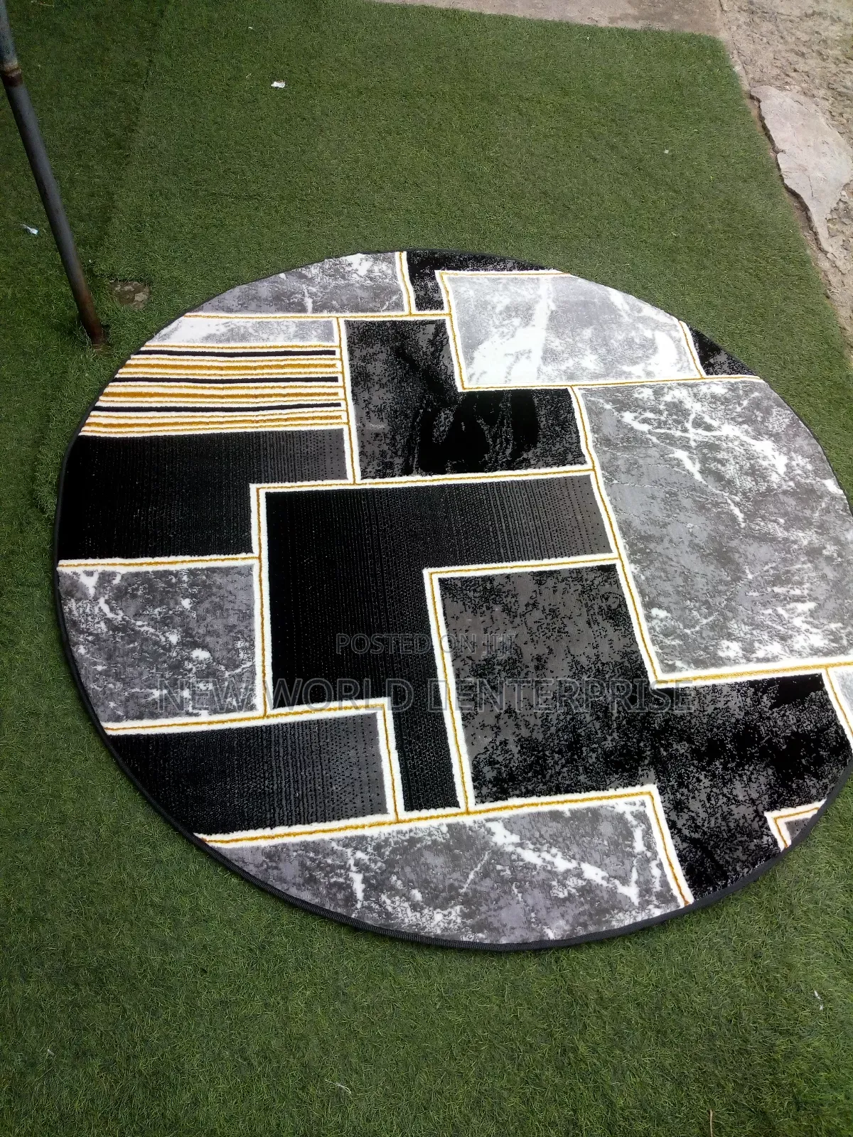 5 Feets Round Modern Black Turkish Centre Rug