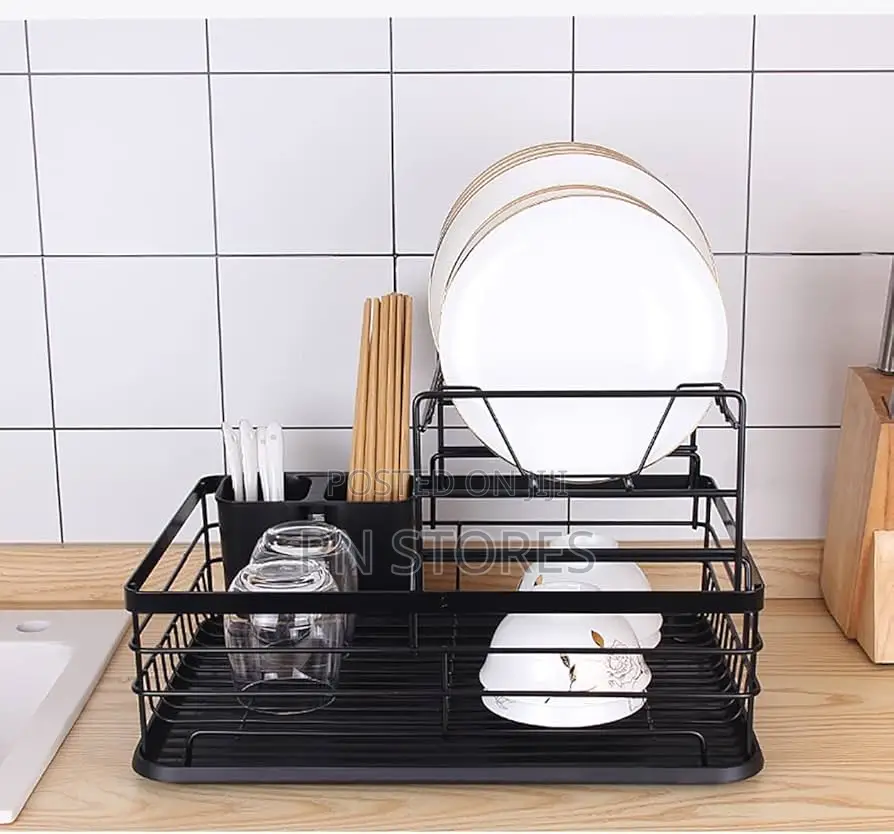 Rectangular Dish/Plates Rack With Drainer