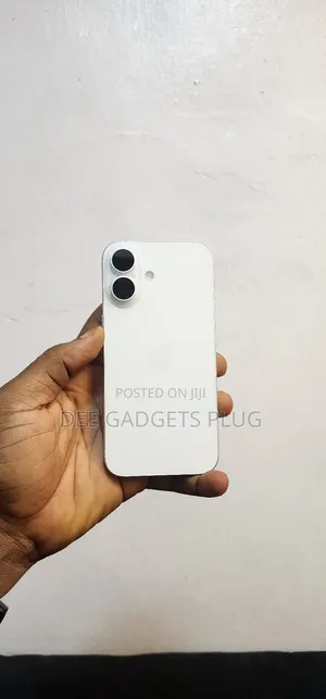 Apple iPhone 16 128 GB White