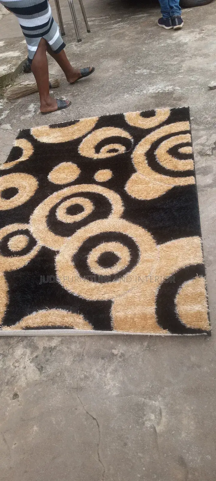 Top Class Center Rug