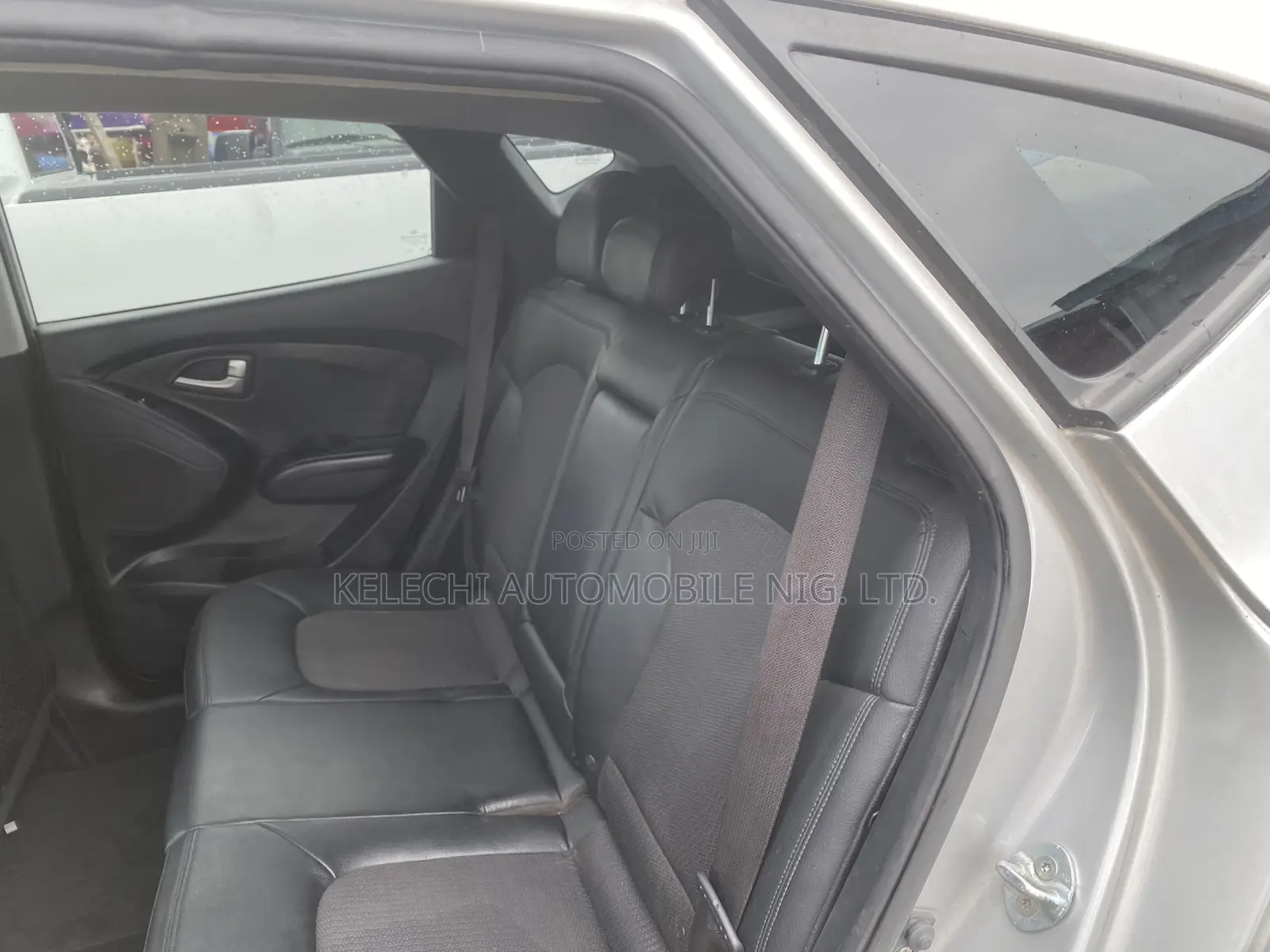 Hyundai Tucson GLS AWD 2011 Silver