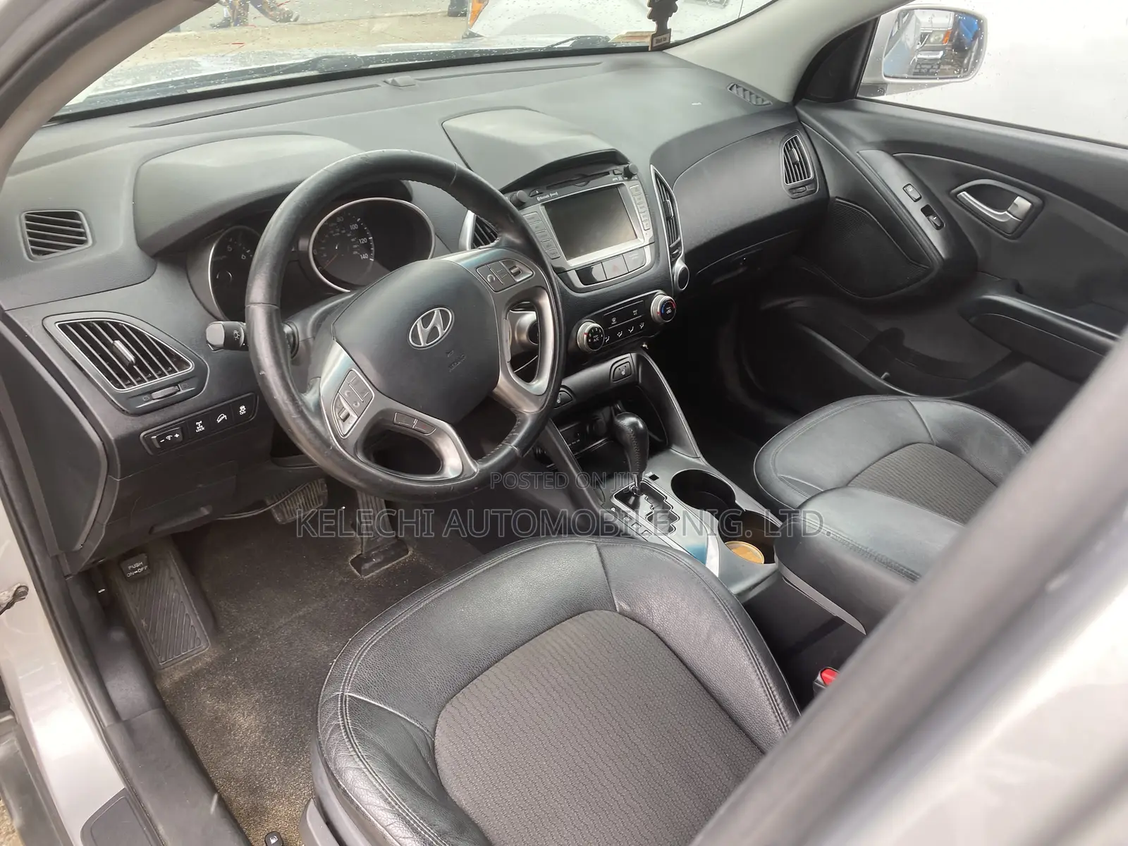 Hyundai Tucson GLS AWD 2011 Silver