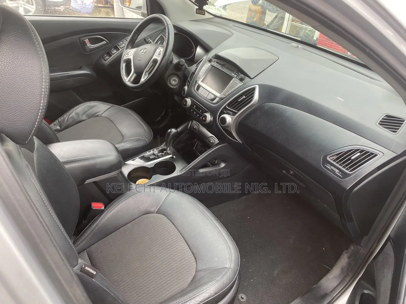 Hyundai Tucson GLS AWD 2011 Silver