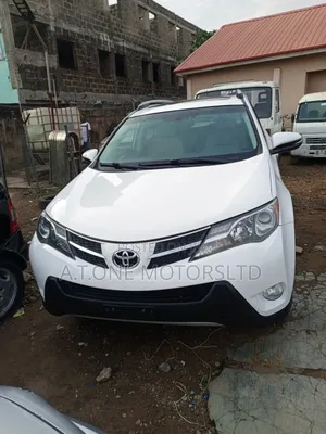 Toyota RAV4 2015 White