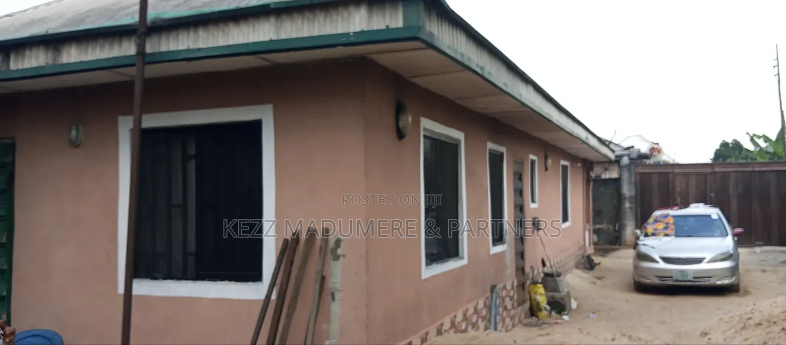 3bdrm Bungalow in Freedom Estate , Off, Port-Harcourt for sale
