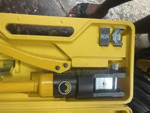 Hydraulic Crimping Tool