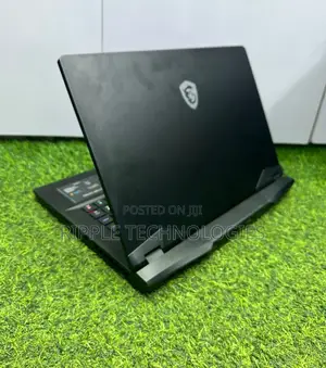 Laptop MSI Vector GP66HX 12UGS 32GB Intel Core i7 SSD 1T