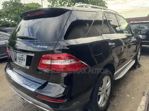 Mercedes-Benz M Class 2015 Black