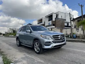 Mercedes-Benz GLE-Class GLE 350 2017 Blue