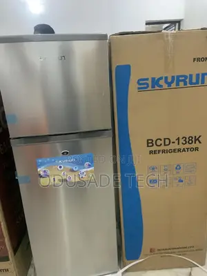Triple Cool Skyrun Refrigerator BCD 138hc Double Door