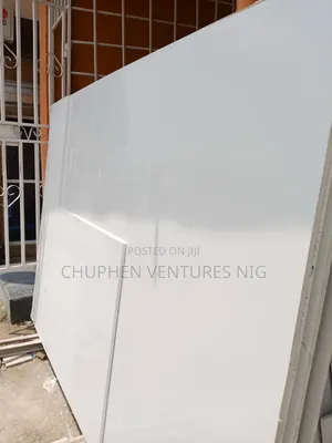 White Quartz for Kitchen Top