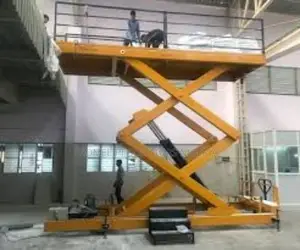 Scissor Lifts for Warehouses Construction