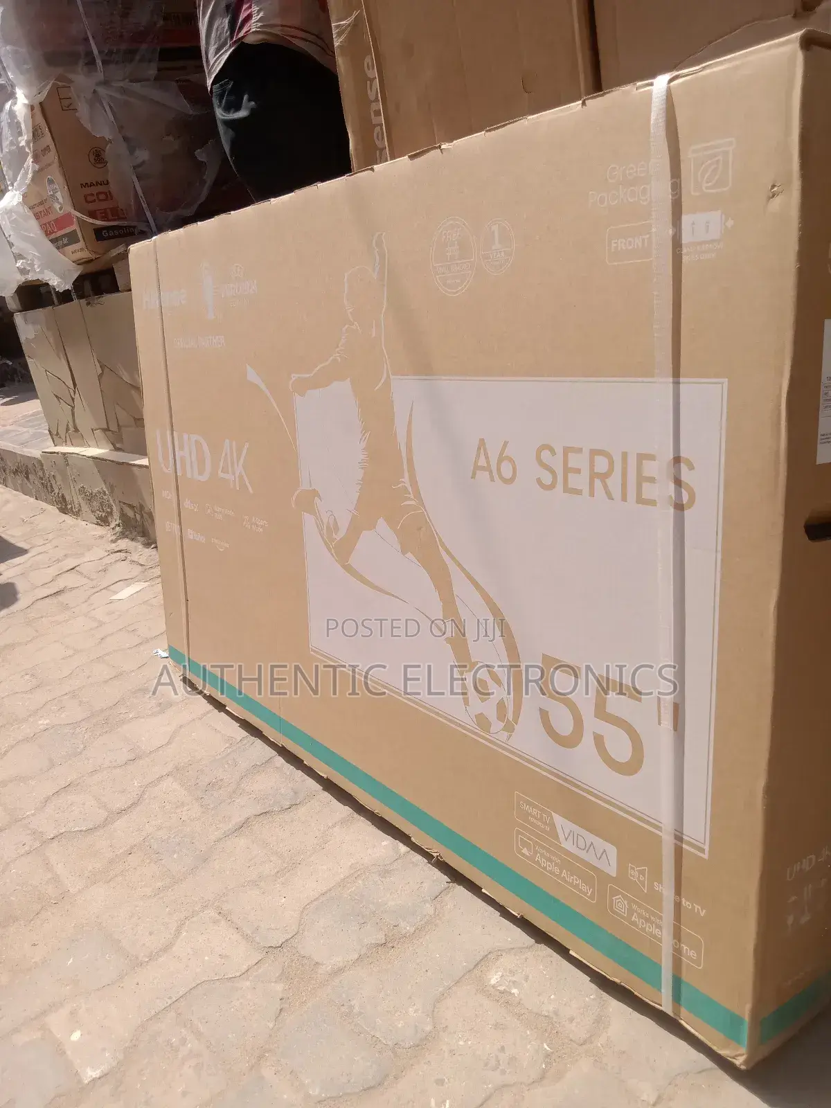 Hisense 55'inches Smart Tv