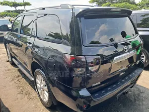 Toyota Sequoia 2015 Black