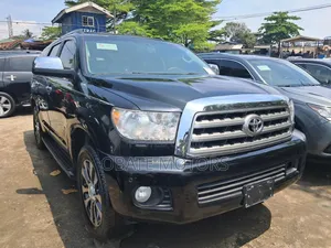 Toyota Sequoia 2015 Black