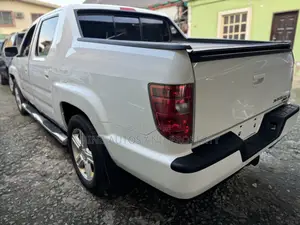 Honda Ridgeline 2010 White