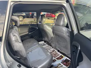 Toyota RAV4 3.5 Limited 4x4 2010 Silver