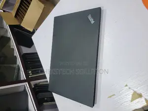 Photo - Laptop Lenovo ThinkPad T580 12GB Intel Core I5 SSD 512GB