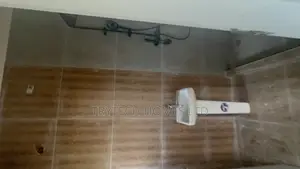 2bdrm Block of Flats in Lifecamp, Gwarinpa for sale