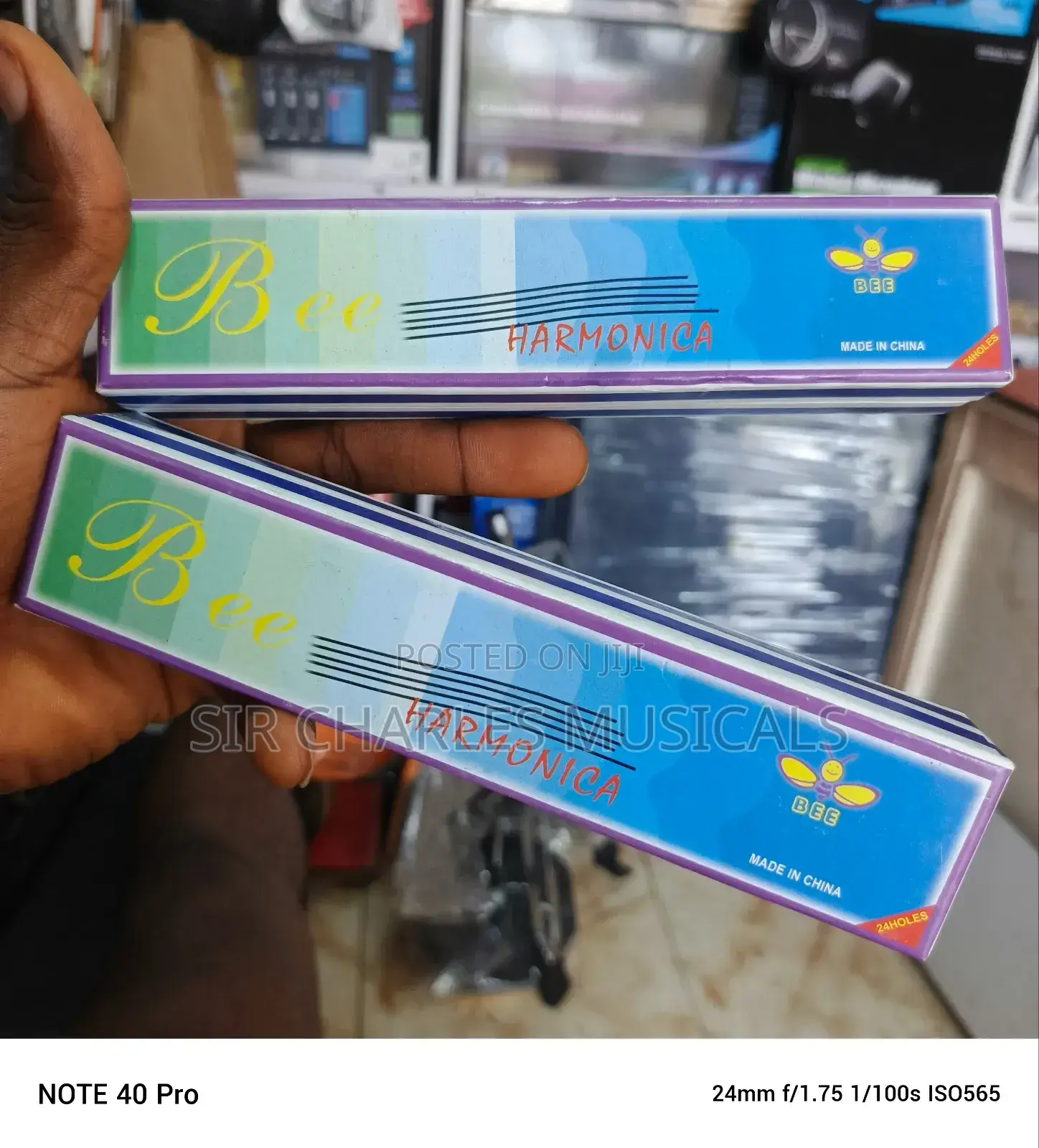 High Quality Bee Harmonica 20 Holes