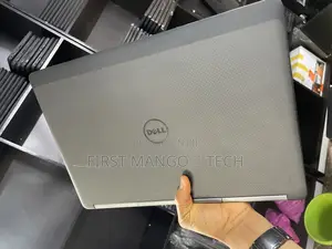 Laptop Dell Precision 7520 16GB Intel Core I5 SSD 256GB