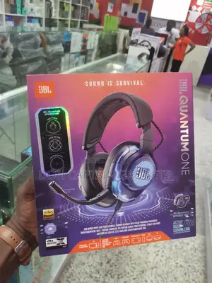 JBL Quantum One