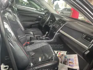 Toyota Camry 2016 Gray
