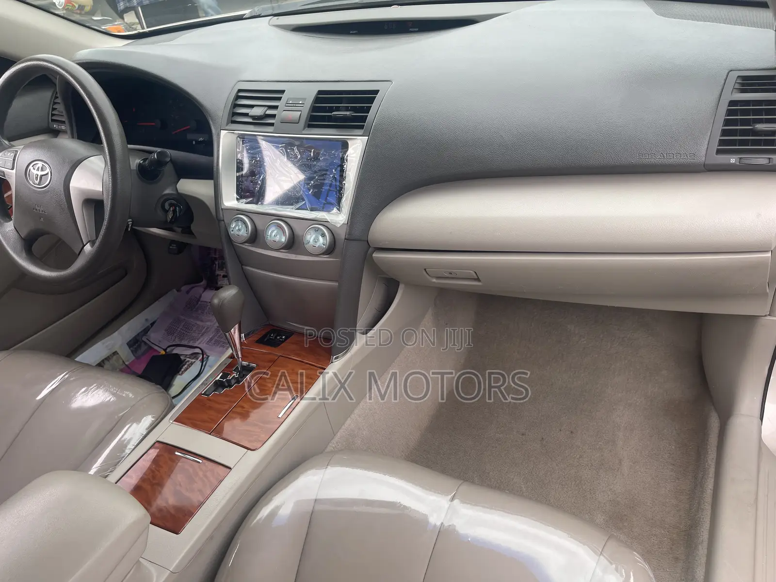 Toyota Camry 2008 Gold