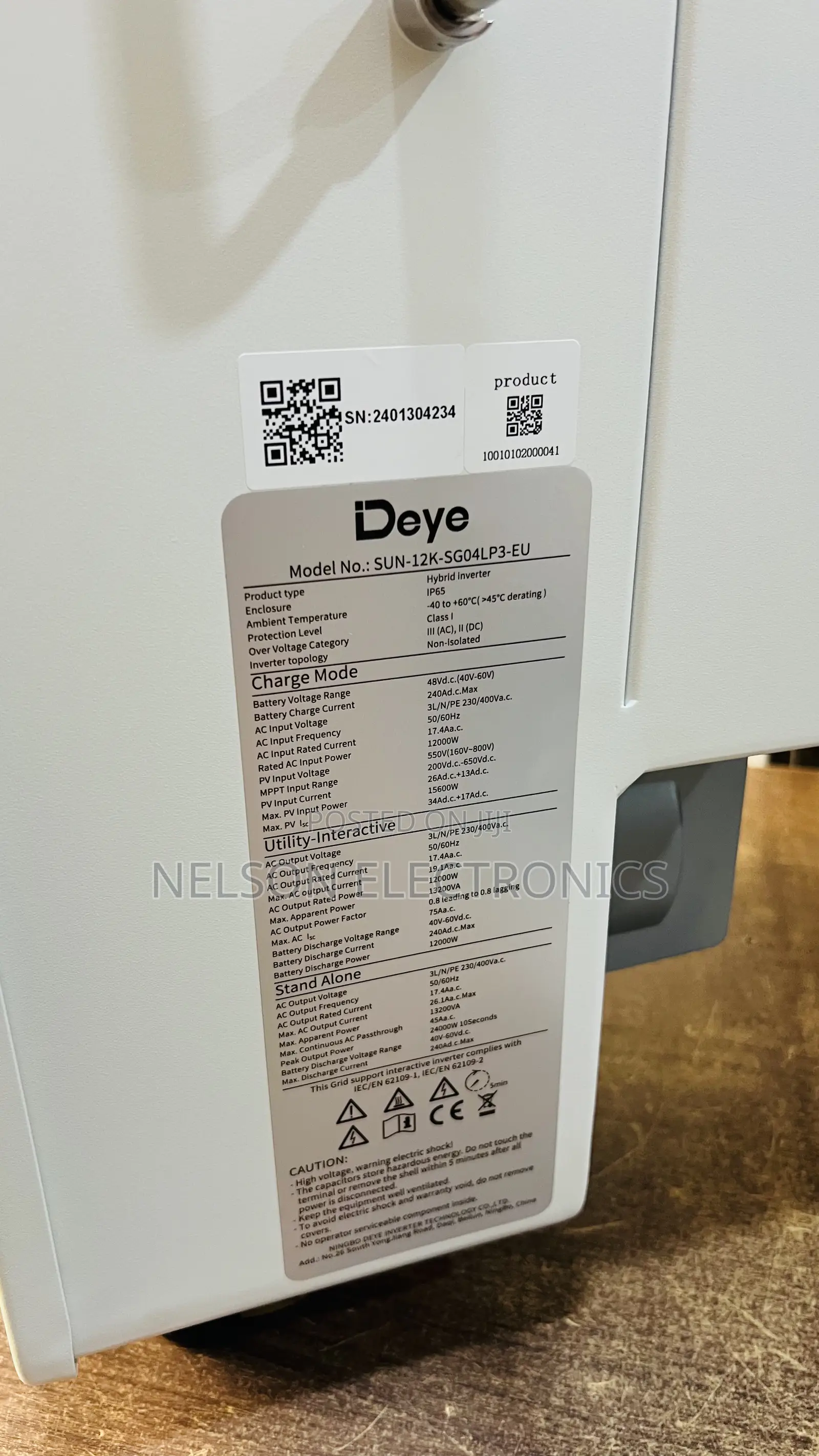 Deye 12kw 3 Phase Hybrid Inverter With 2 48volt Controller