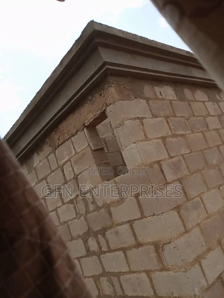 Solid Parapet Direct-Cast